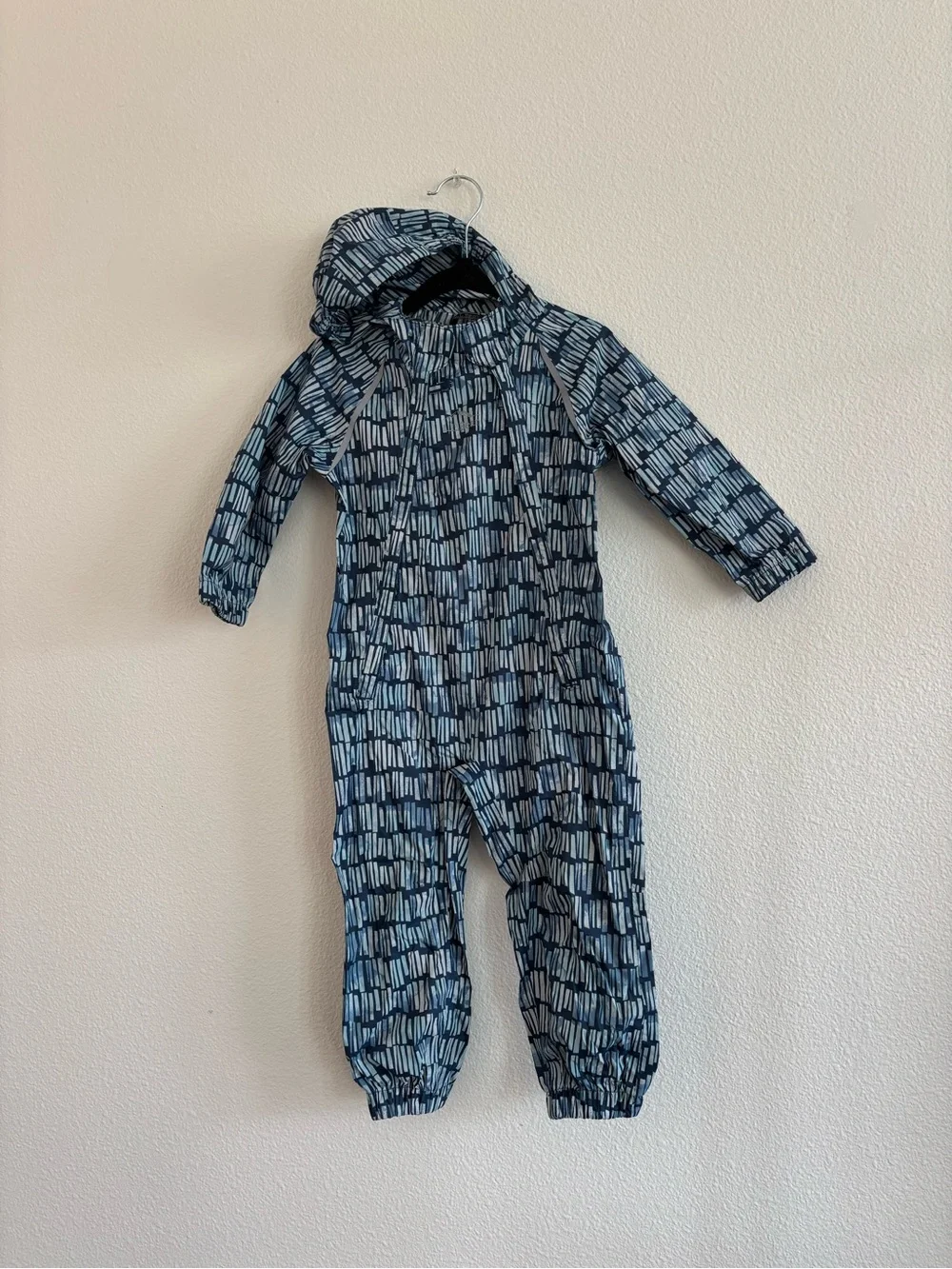 L.L.Bean toddler rain bunting suit 6-12 months